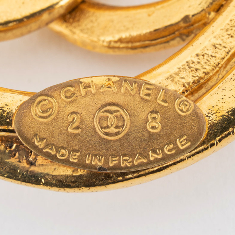 CHANEL Gold Brooch - Picture 9 of 12